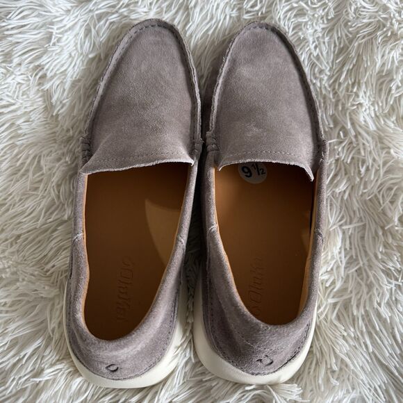 Size 9.5 - Mens OluKai Cooler Gray Ka\'a Slip-On Suede Loafers - 10535-1G1G